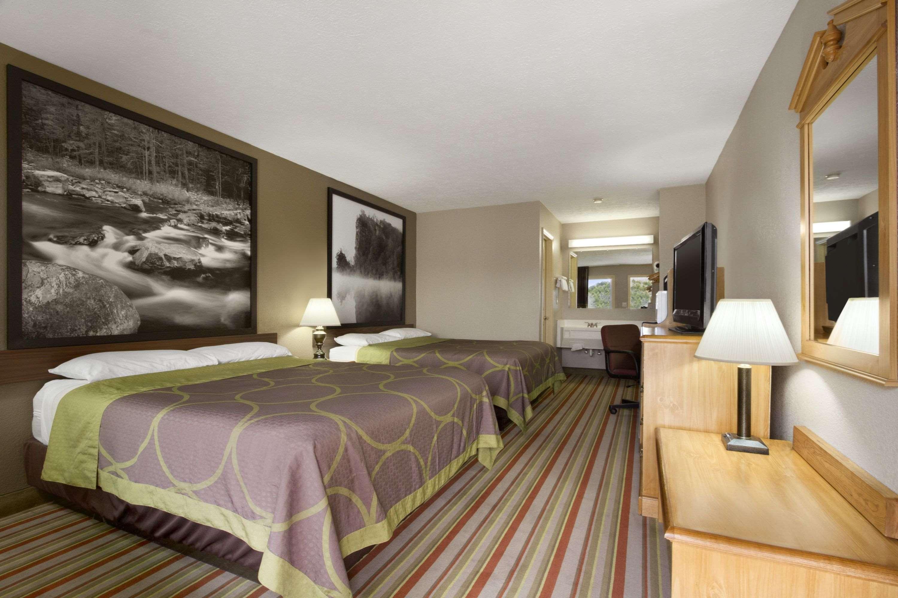 Super 8 By Wyndham Fort Chiswell Wytheville Area Max Meadows Ngoại thất bức ảnh